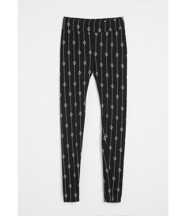 Pretty Pretty Pinstripe Leggings