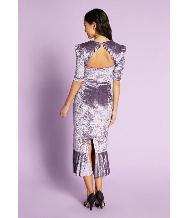 Frill of the Crush Midi Dress