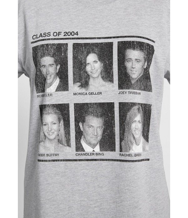 Class of 2004 Friends Graphic Tee