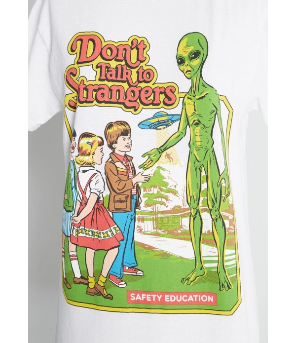 Don't Talk to Strangers Graphic Tee