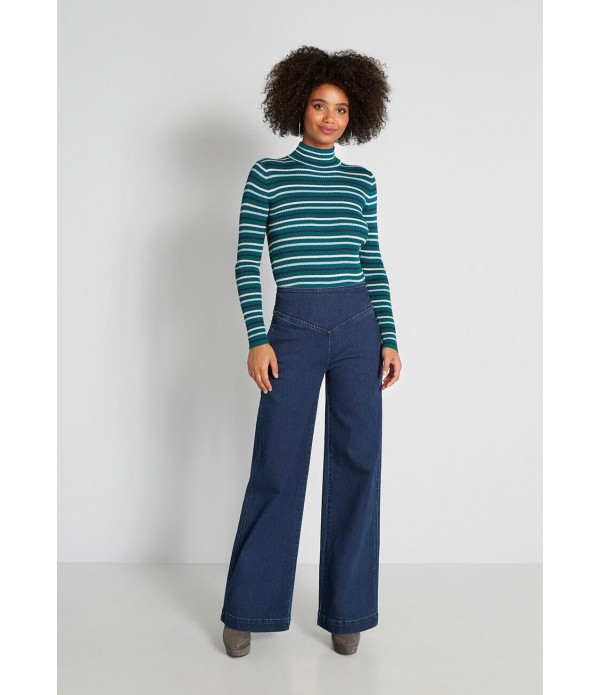 Walkin' into the Weekend Wide-Leg Jeans