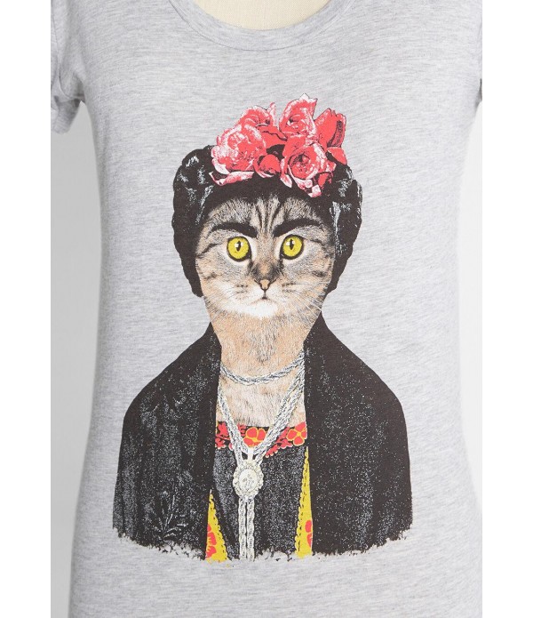 Frida Gato Graphic Tee