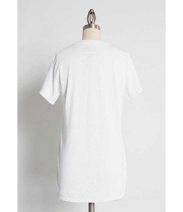 Don't Talk to Strangers Graphic Tee
