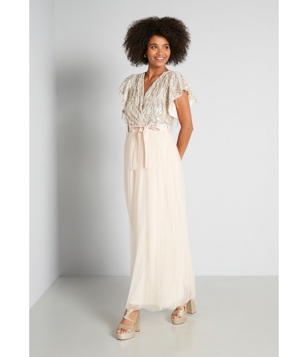 A Toast to the Most Maxi Dress