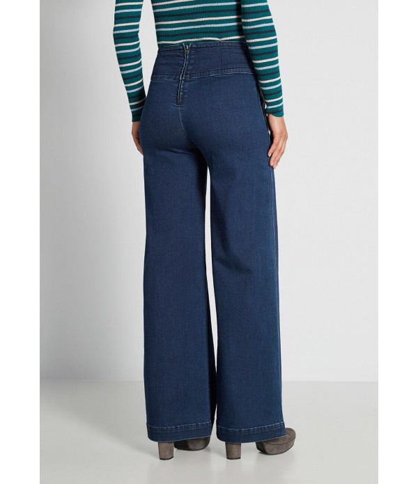 Walkin' into the Weekend Wide-Leg Jeans