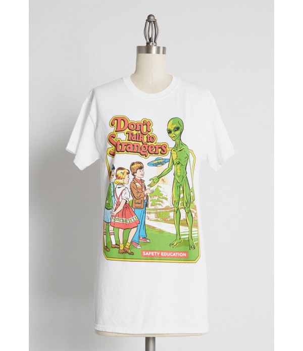 Don't Talk to Strangers Graphic Tee