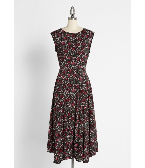 A Reach for Recherché Dress