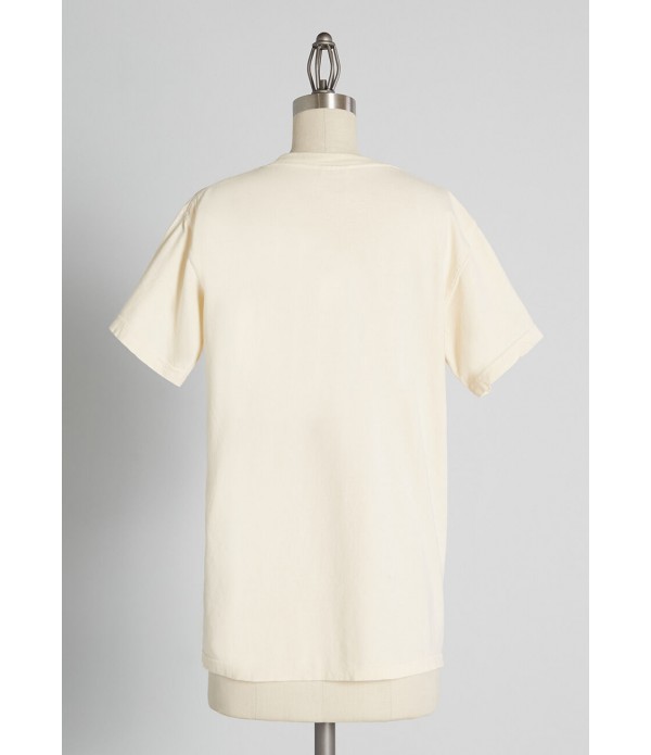 Big Peach Energy Graphic Tee