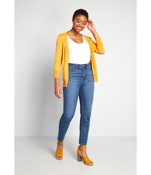 The Molly Straight Ankle Jeans