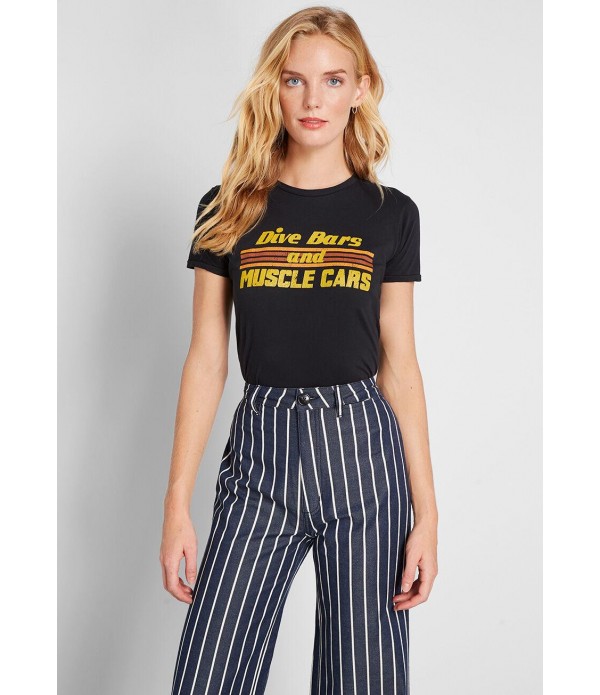 Dive Bars and Muscle Cars Graphic Tee