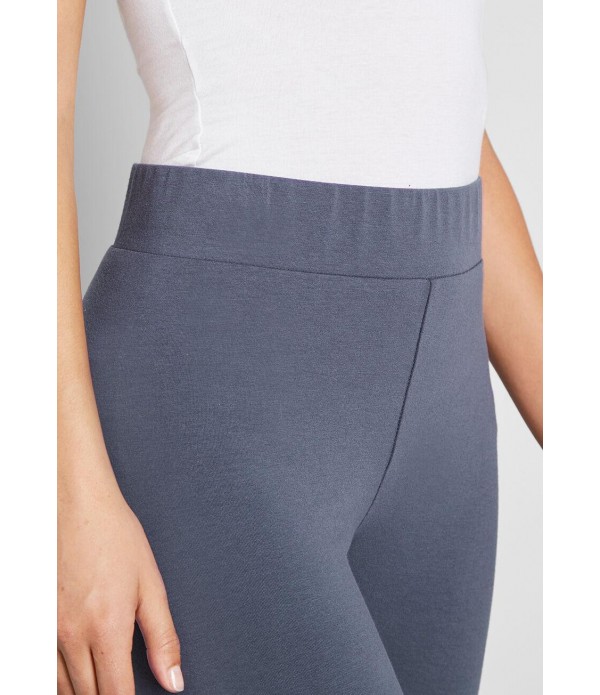 Stating the Basics Leggings